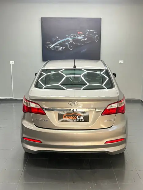 HYUNDAI HB 20 Sedan 1.6 16V 4P FLEX COMFORT AUTOM�TICO, Foto 19