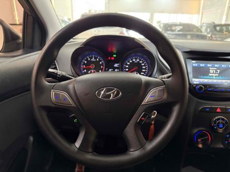 HYUNDAI HB 20 Sedan 1.6 16V 4P FLEX COMFORT PLUS, Foto 13