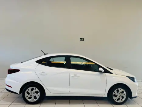 HYUNDAI HB 20 Sedan 1.0 12V 4P FLEX COMFORT PLUS, Foto 4