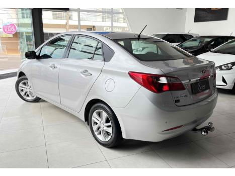 HYUNDAI HB 20 Sedan 1.6 16V 4P FLEX PREMIUM AUTOM�TICO, Foto 3