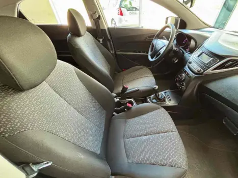 HYUNDAI HB 20 Sedan 1.0 12V 4P FLEX COMFORT PLUS, Foto 12