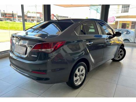 HYUNDAI HB 20 Sedan 1.6 16V 4P FLEX PREMIUM AUTOM�TICO, Foto 3