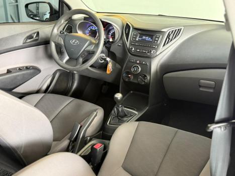 HYUNDAI HB 20 Sedan 1.0 12V 4P FLEX UNIQUE, Foto 9