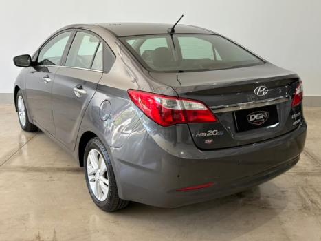 HYUNDAI HB 20 Sedan 1.6 16V 4P FLEX PREMIUM AUTOM�TICO, Foto 4