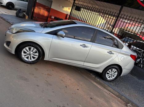 HYUNDAI HB 20 Sedan 1.6 16V 4P FLEX COMFORT PLUS, Foto 3