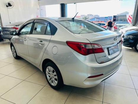 HYUNDAI HB 20 Sedan 1.0 12V 4P FLEX COMFORT PLUS, Foto 6