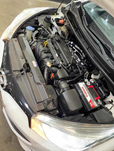 HYUNDAI HB 20 Sedan 1.6 16V 4P FLEX PREMIUM AUTOM�TICO, Foto 12