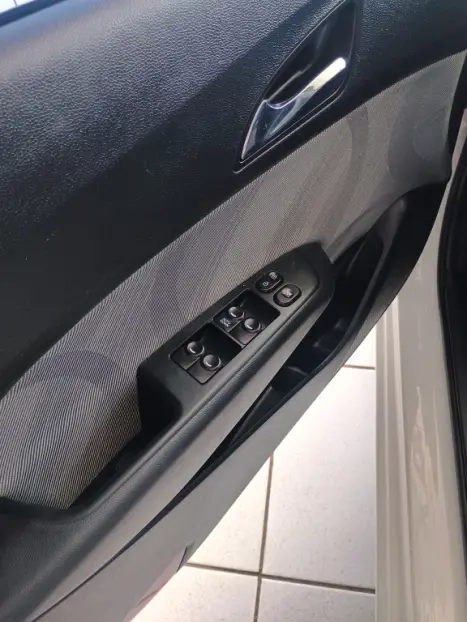 HYUNDAI HB 20 Sedan 1.0 12V 4P FLEX COMFORT STYLE, Foto 9