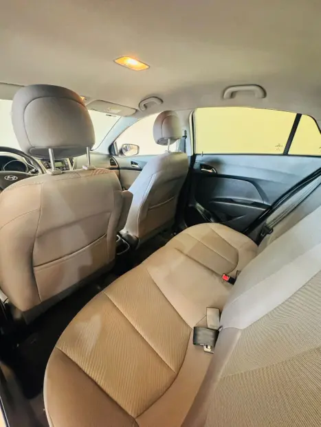 HYUNDAI HB 20 Sedan 1.6 16V 4P FLEX PREMIUM AUTOM�TICO, Foto 10