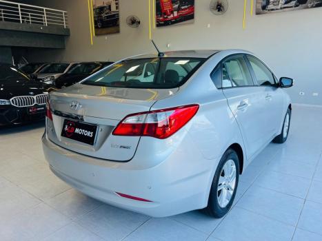 HYUNDAI HB 20 Sedan 1.6 16V 4P FLEX PREMIUM, Foto 9