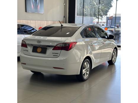 HYUNDAI HB 20 Sedan 1.6 16V 4P FLEX PREMIUM AUTOM�TICO, Foto 5