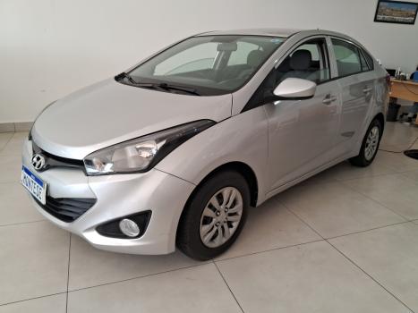 HYUNDAI HB 20 Sedan 1.0 12V 4P FLEX COMFORT PLUS, Foto 2
