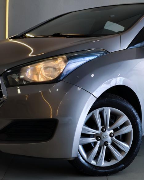 HYUNDAI HB 20 Sedan 1.6 16V 4P FLEX COMFORT AUTOM�TICO, Foto 2