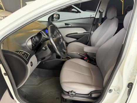 HYUNDAI HB 20 Sedan 1.6 16V 4P FLEX PREMIUM AUTOM�TICO, Foto 12