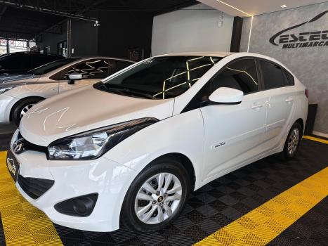 HYUNDAI HB 20 Sedan 1.0 12V 4P FLEX COMFORT PLUS, Foto 2