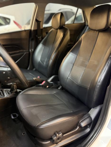HYUNDAI HB 20 Sedan 1.0 12V 4P FLEX COMFORT PLUS FOR YOU, Foto 8