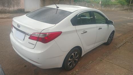 HYUNDAI HB 20 Sedan 1.6 16V 4P FLEX COMFORT PLUS, Foto 4