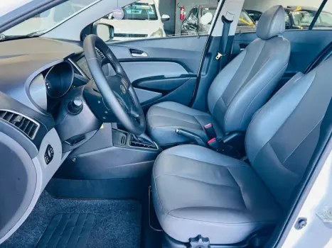 HYUNDAI HB 20 Sedan 1.6 16V 4P FLEX PREMIUM AUTOM�TICO, Foto 17