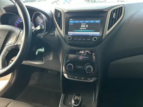 HYUNDAI HB 20 Sedan 1.6 16V 4P FLEX PREMIUM AUTOM�TICO, Foto 12
