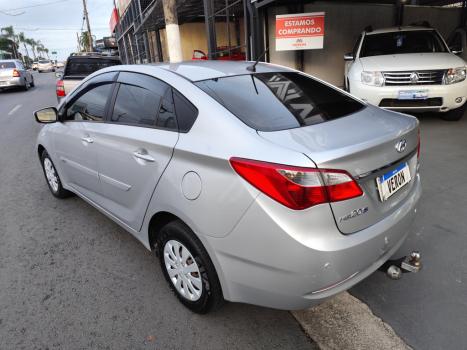 HYUNDAI HB 20 Sedan 1.6 16V 4P FLEX COMFORT PLUS AUTOM�TICO, Foto 12