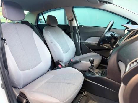 HYUNDAI HB 20 Sedan 1.0 12V 4P FLEX UNIQUE, Foto 4