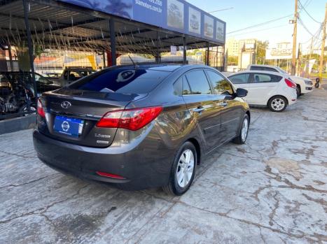 HYUNDAI HB 20 Sedan 1.6 16V 4P FLEX PREMIUM AUTOM�TICO, Foto 4
