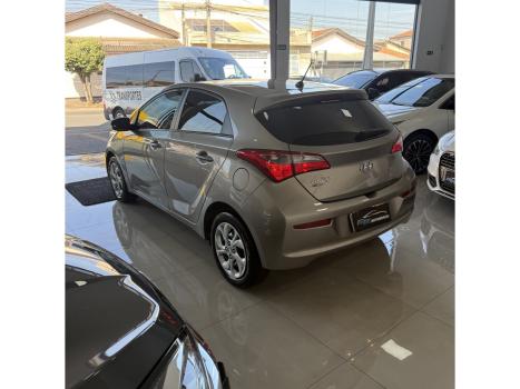 HYUNDAI HB 20 Sedan 1.0 12V 4P FLEX COMFORT PLUS, Foto 3