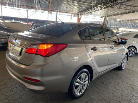 HYUNDAI HB 20 Sedan 1.6 16V 4P FLEX COMFORT STYLE, Foto 4
