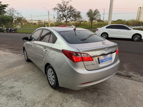 HYUNDAI HB 20 Sedan 1.6 16V 4P FLEX COMFORT PLUS, Foto 6