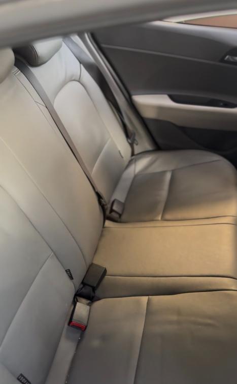 HYUNDAI HB 20 Sedan 1.0 12V 4P FLEX TGDI TURBO EVOLUTION AUTOM�TICO, Foto 4