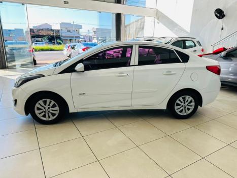 HYUNDAI HB 20 Sedan 1.6 16V 4P FLEX COMFORT PLUS, Foto 8