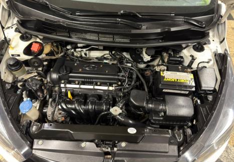 HYUNDAI HB 20 Sedan 1.6 16V 4P FLEX COMFORT STYLE, Foto 9