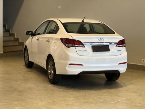 HYUNDAI HB 20 Sedan 1.6 16V 4P FLEX PREMIUM AUTOM�TICO, Foto 2