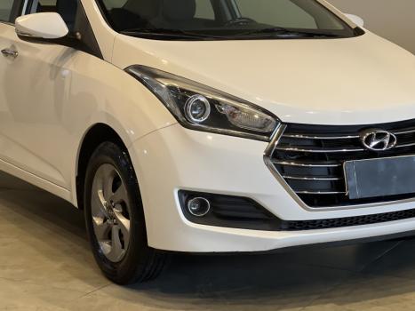 HYUNDAI HB 20 Sedan 1.6 16V 4P FLEX PREMIUM AUTOM�TICO, Foto 3