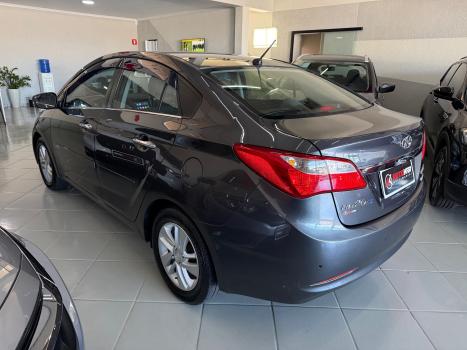 HYUNDAI HB 20 Sedan 1.6 16V 4P FLEX PREMIUM AUTOM�TICO, Foto 7
