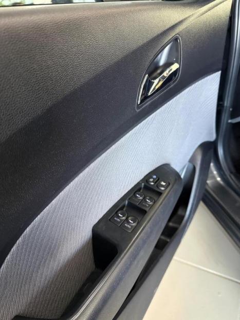 HYUNDAI HB 20 Sedan 1.6 16V 4P FLEX PREMIUM AUTOM�TICO, Foto 14