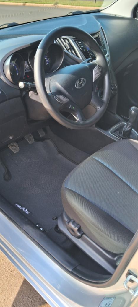 HYUNDAI HB 20 Sedan 1.6 16V 4P FLEX COMFORT PLUS, Foto 10