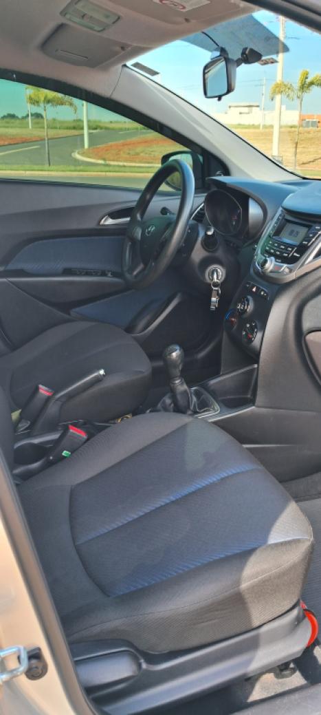 HYUNDAI HB 20 Sedan 1.6 16V 4P FLEX COMFORT PLUS, Foto 12