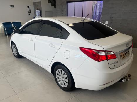 HYUNDAI HB 20 Sedan 1.6 16V 4P FLEX PREMIUM AUTOM�TICO, Foto 4