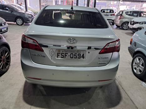 HYUNDAI HB 20 Sedan 1.6 16V 4P FLEX PREMIUM AUTOM�TICO, Foto 2