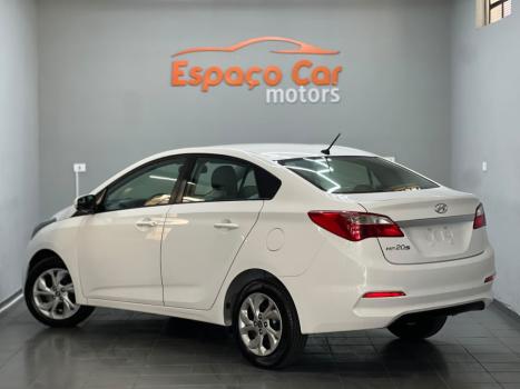 HYUNDAI HB 20 Sedan 1.0 12V 4P FLEX COMFORT STYLE, Foto 2