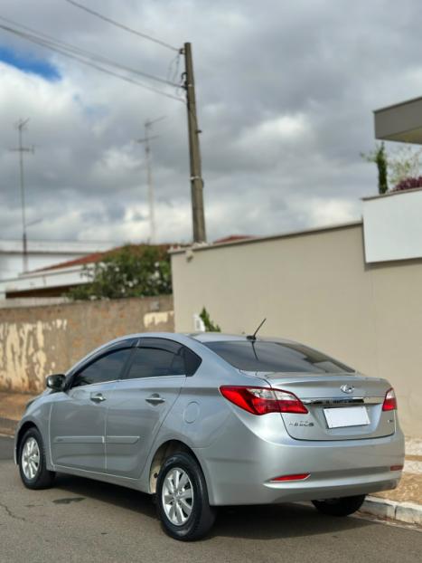 HYUNDAI HB 20 Sedan 1.0 12V 4P FLEX COMFORT STYLE, Foto 8