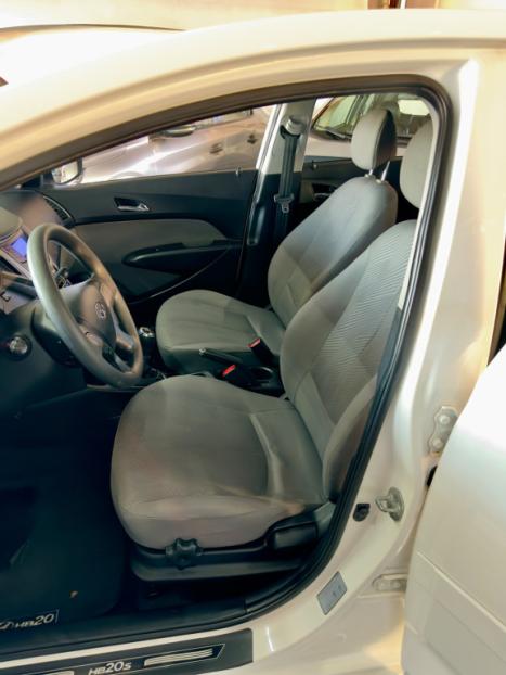 HYUNDAI HB 20 Sedan 1.6 16V 4P FLEX COMFORT PLUS, Foto 7