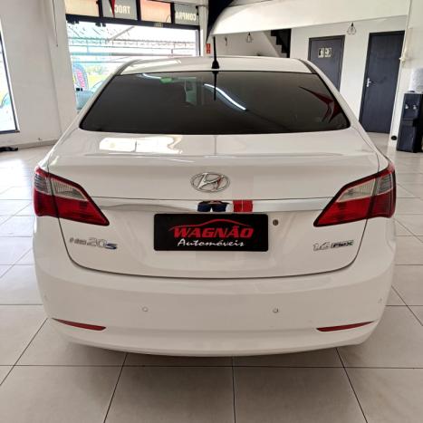 HYUNDAI HB 20 Sedan 1.6 16V 4P FLEX PREMIUM, Foto 8