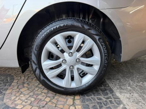 HYUNDAI HB 20 Sedan 1.6 16V 4P FLEX COMFORT PLUS AUTOM�TICO, Foto 8
