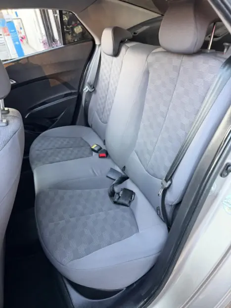 HYUNDAI HB 20 Sedan 1.6 16V 4P FLEX COMFORT PLUS AUTOM�TICO, Foto 19