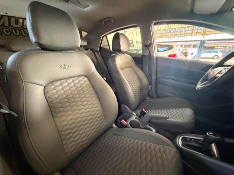 HYUNDAI HB 20 Sedan 1.0 12V 4P FLEX TGDI TURBO COMFORT AUTOM�TICO, Foto 12