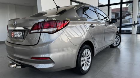 HYUNDAI HB 20 Sedan 1.6 16V 4P FLEX COMFORT PLUS AUTOM�TICO, Foto 4