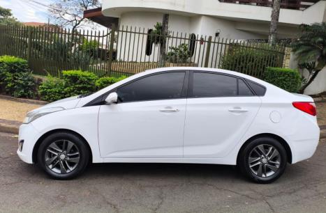 HYUNDAI HB 20 Sedan 1.6 16V 4P FLEX PREMIUM AUTOM�TICO, Foto 3