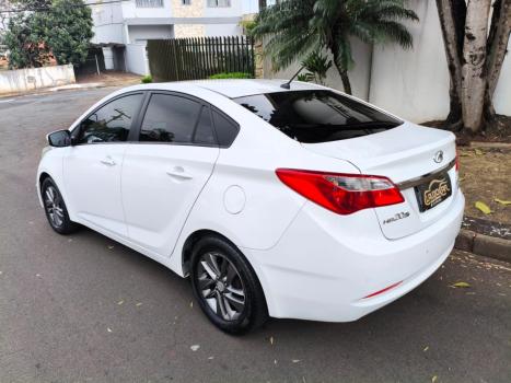 HYUNDAI HB 20 Sedan 1.6 16V 4P FLEX PREMIUM AUTOM�TICO, Foto 5